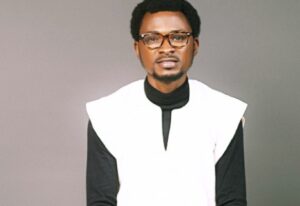 Ayo Oyeku