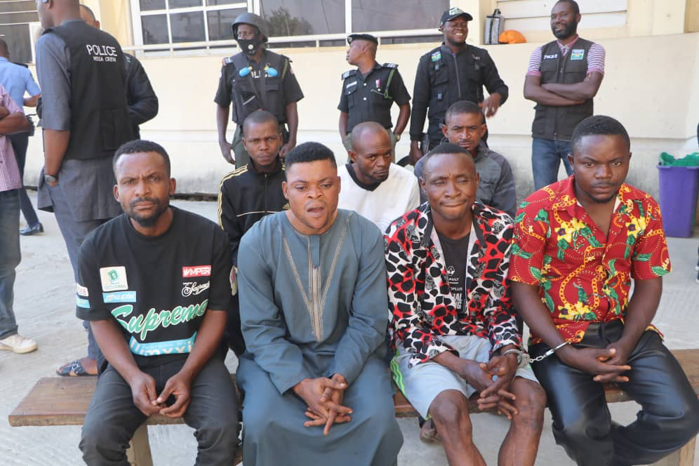FCT police arrest 8 suspects, recover 7 vehicles, POS machines in one week
