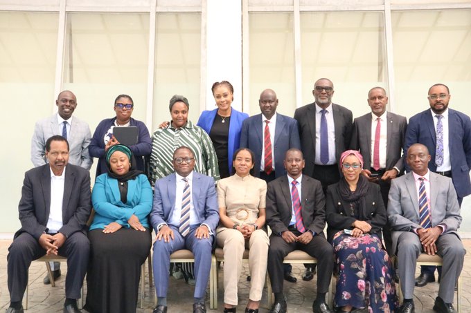 PenCom Director General Omolola Oloworaran (seated middle) with her staff