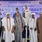 Tor Tiv (3rd from left) flanked by his chief and Oba’s chiefs