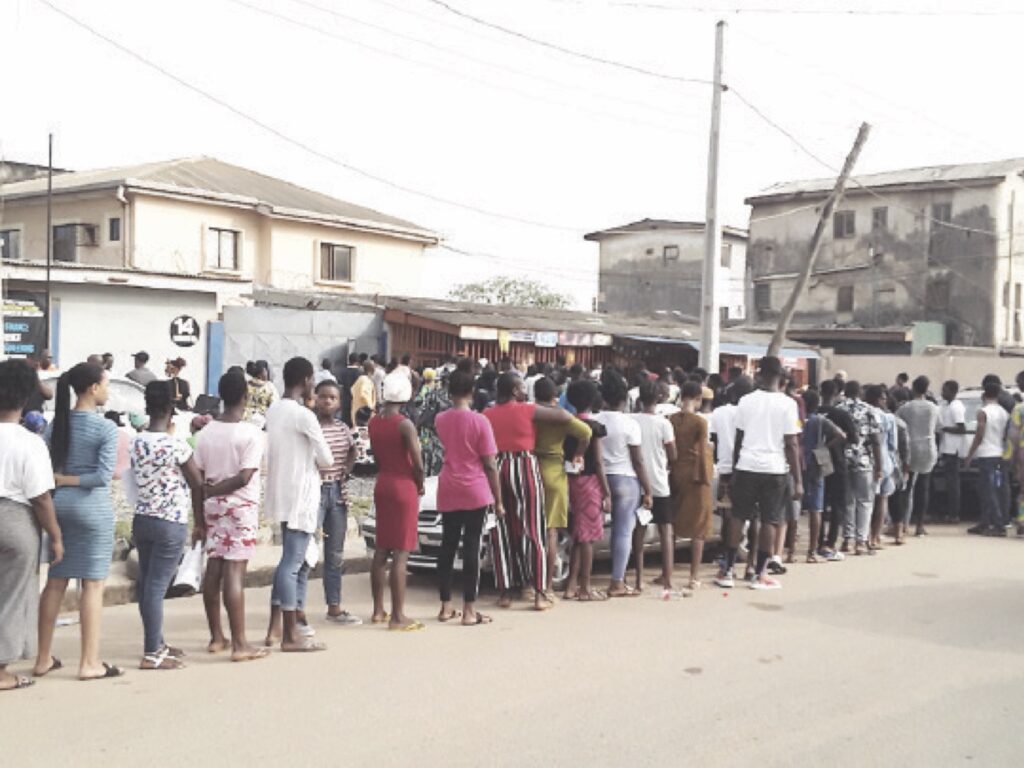 Candidates queuing to register for UTME