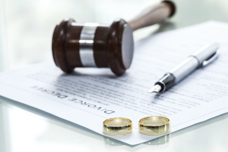Divorce-780×520