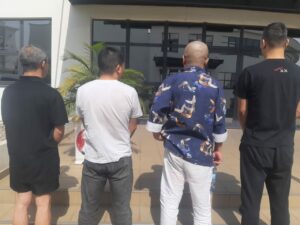 EFCC nabs four Chinese