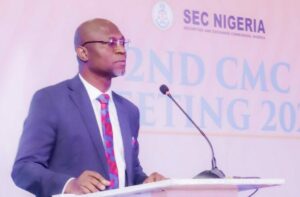 Dr Emomotimi Agama