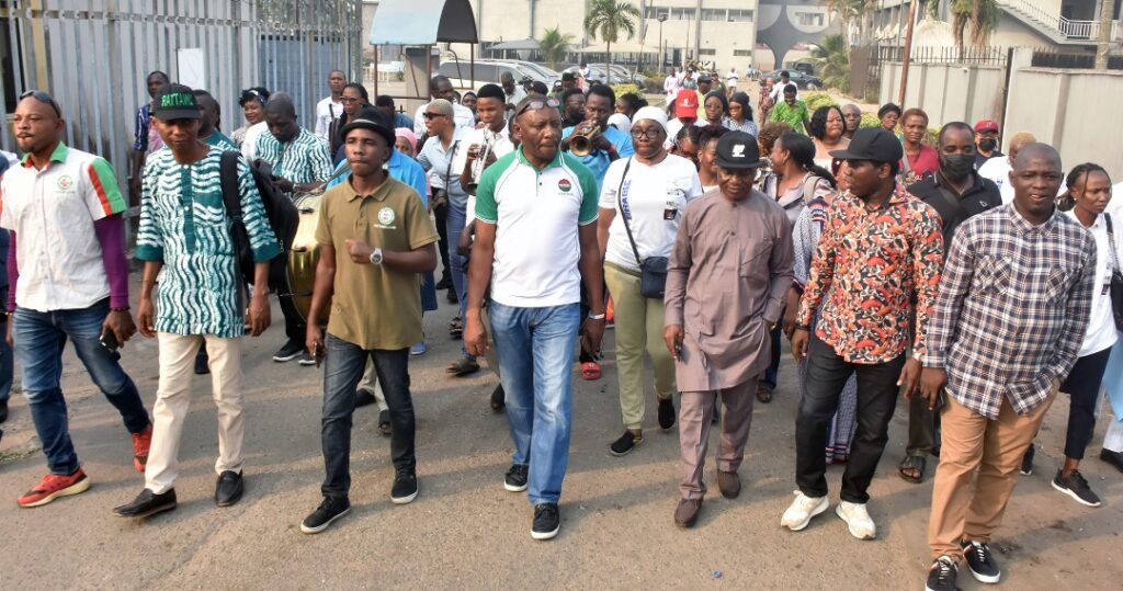 Staff of Lagos Television, Radio Lagos, Eko F.M and Traffic Radio, during a protest in Lagos on Monday (13/1/25) | NAN