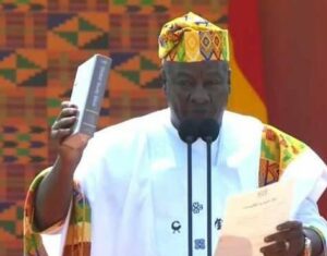 Mahama-swears-750×389-1