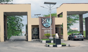 UCTH Gate