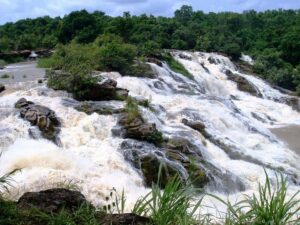 powerful-waters-of-gurara