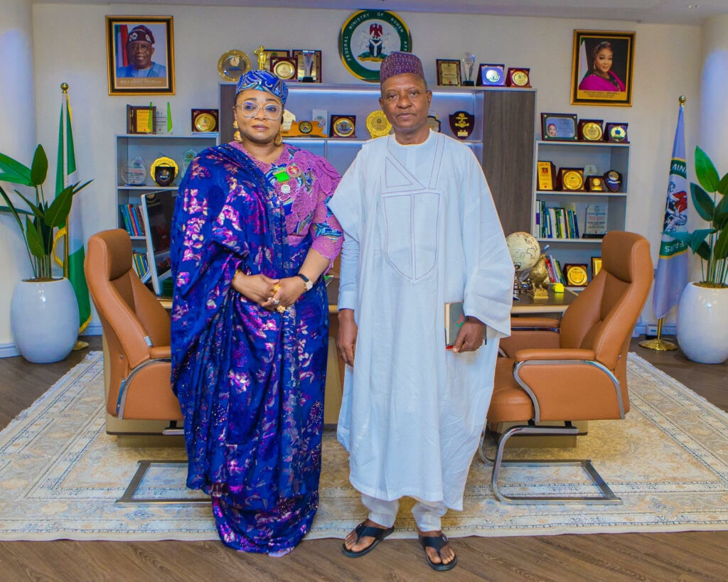 Minister of Women Affairs, Imaan Sulaiman-Ibrahim with Chairman of the Presidential Committee on Gas Transition, Mohammed Ibrahim during a courtesy call in her office recently