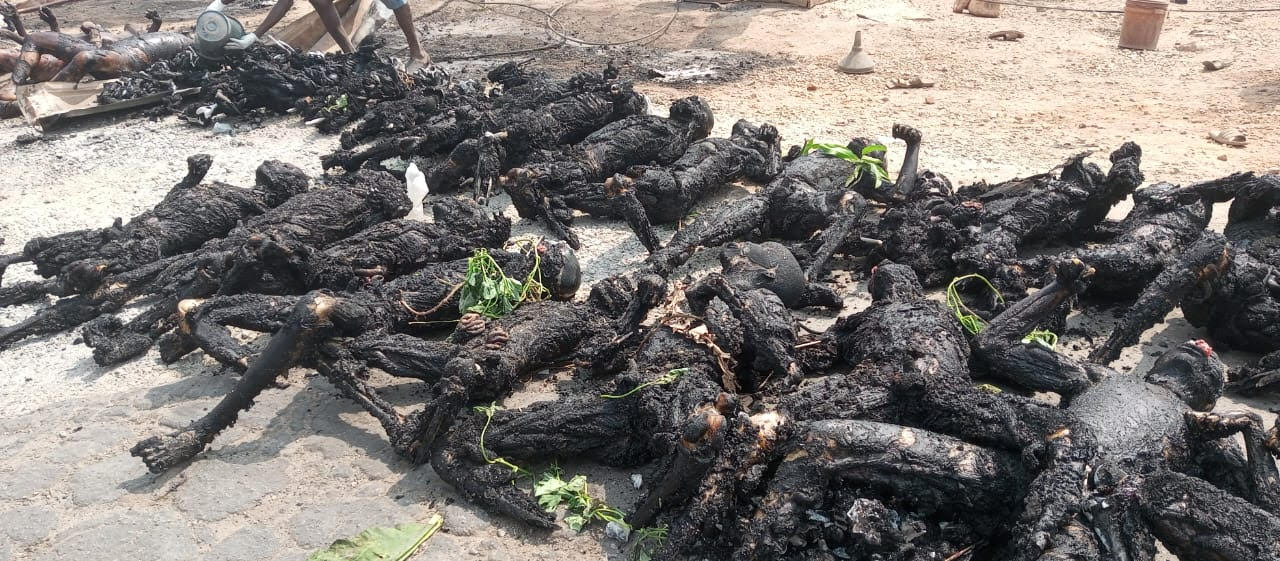 Niger: 60 burnt to death in petroleum tanker explosion