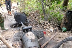 Troops arrest 17 oil thieves