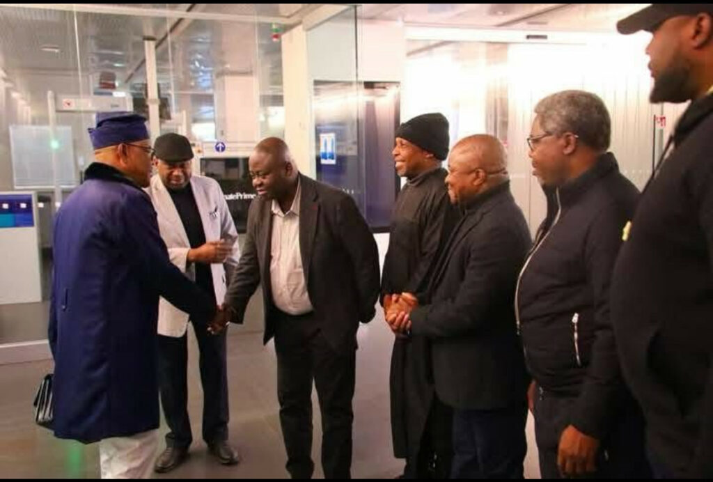 FCTA Director of Protocol, Sani Daura introducing the Charge d’Affaires of the Embassy of Nigeria in Italy, Mustapha Mohammed, who welcomed the FCT Minister, Nyesom Wike, while the Mandate Secretary on Education, Danlami Hayyo, SSAs on Administration, Public Communications and Social Media and Legal, Udo Samuel Atang, Lere Olayinka and Benedict Daudu looked on