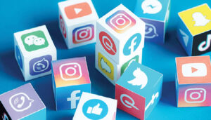 SOCIAL-MEDIA