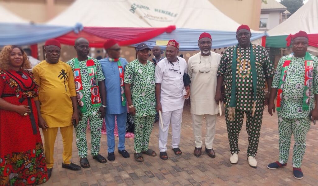 Some-of-the-party-exco-and-stakeholders-during-the-homecoming-1024×599
