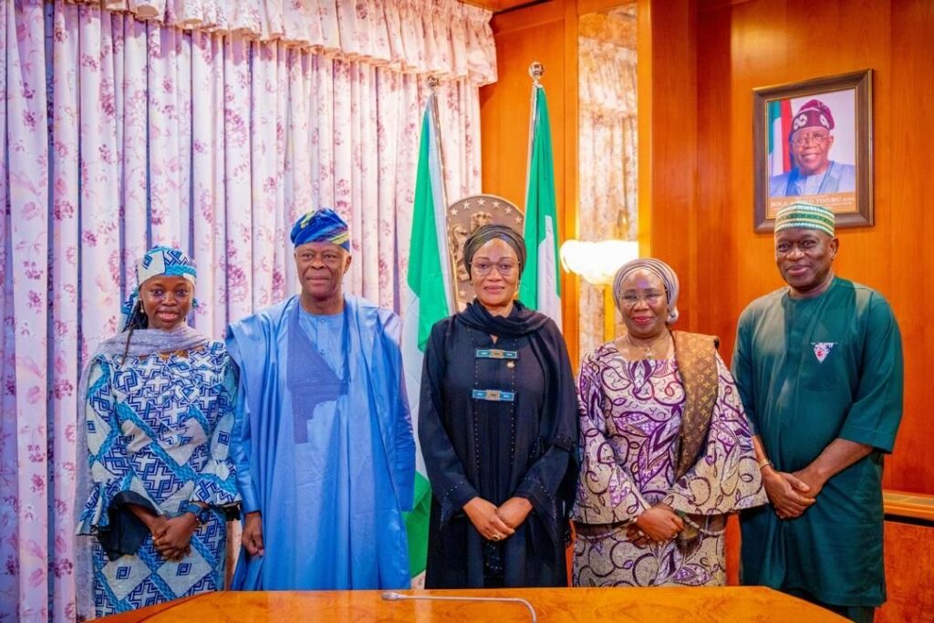 L-R SA to Minister of Finance and Coordinating Minister for the Economy, Hauwa Ibrahim, Minister of Finance and Coordinating Minister for the Economy, Wale Edun, First Lady of Nigeria, Oluremi Tinubu, Permanent Secretary, Ministry of Finance, Lydia Jafiya, and Director of International Economic Relations, Ministry of Finance, George Stanley during a courtesy visit by the Minister and his management to the First Lady to intimate her about the forthcoming 34TH AFRIEXIM Bank AGM to be hosted by Nigeria between the 24th -27th June 2025, on Tuesday 11th March, 2025