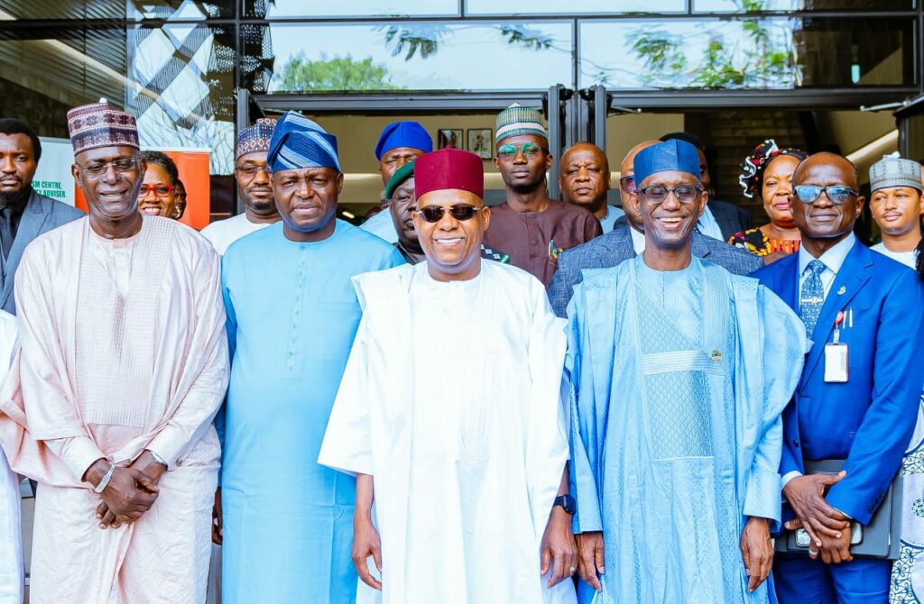 Vice President Kashim Shettima (middle); National Security Adviser, Nuhu Ribadu (2nd from right); National Coordinator of the National Counter Terrorism Centre (NCTC), Office of the National Security Adviser, Major General Adamu Laka (far right); Minister of Humanitarian Affairs and Poverty Reduction, Professor Nentawe Yilwatda (2nd from left) and United Nations Resident and Humanitarian Coordinator for Nigeria, Mohamed Malick Fall (far left) during the Validation Workshop on Framework for the Anticipatory Action for Nigeria at the National Counter Terrorism Centre (NCTC), Office of the National Security Adviser in Abuja on Wednesday (16/04/2025)