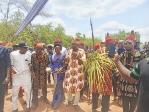 Amana people usher in new monarch, Nwoga