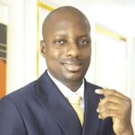 Ayomide Praise,Travel expert