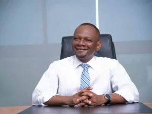 Dr Muyi Aina