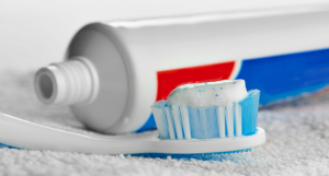 Fluoride-in-Toothpaste-cc