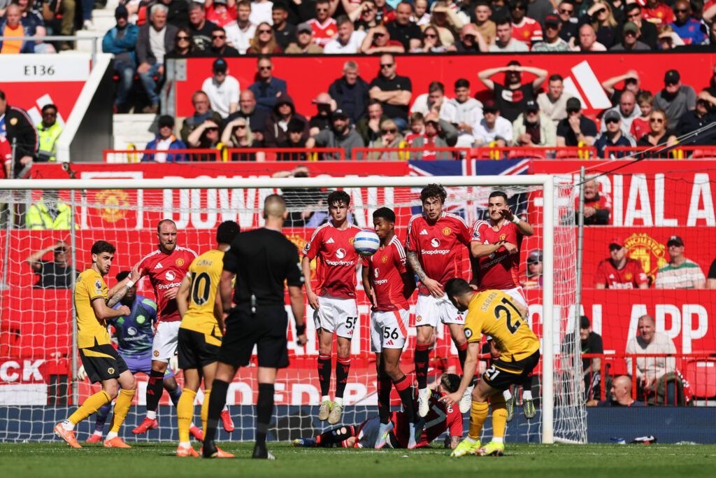 Man Utd lose to Wolves
