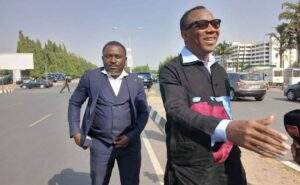 Sowore-arrives-Force-Headquarters-Abuja-1020×630