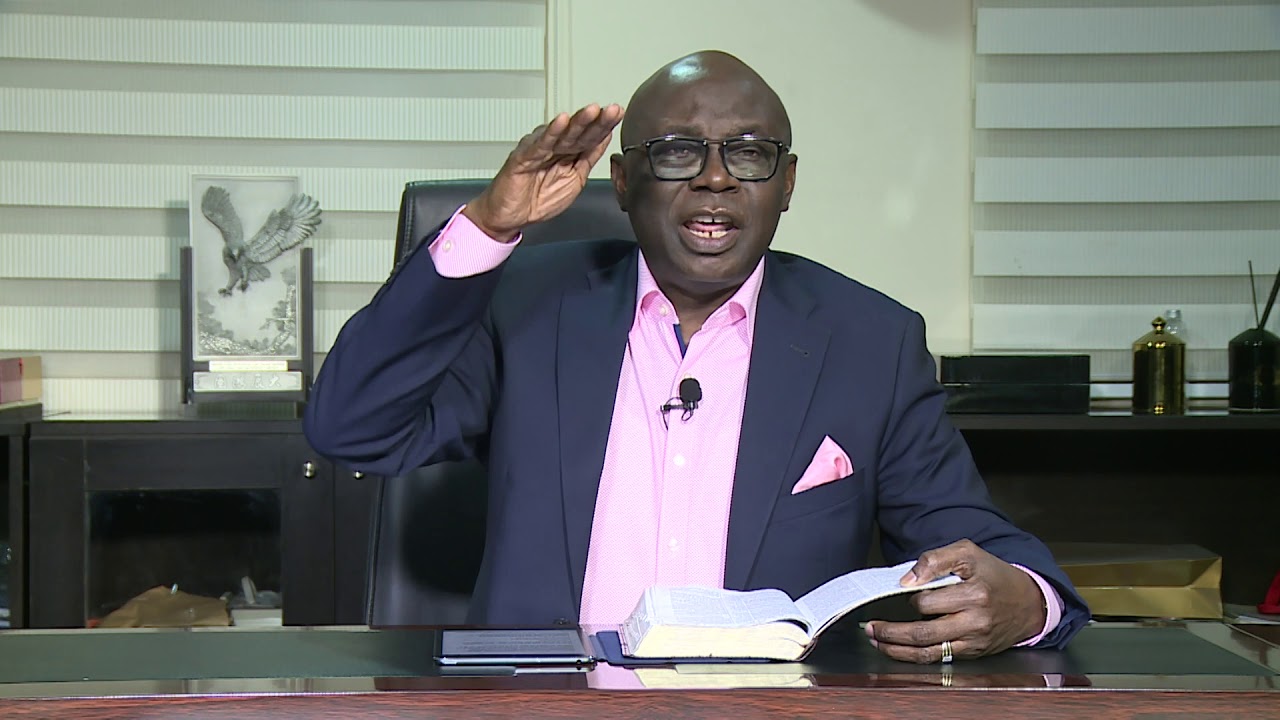 Tunde Bakare