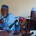 L-R: Nasiru Abubakar Kigo, Permanent Secretary for Cabinet Affairs in Kebbi State; Sheikh Abdurrahman Isa Jega, Chairman of the Kebbi State Council of Ulama