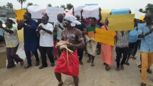 Itsekiri protests halt Shell operations in Warri