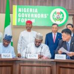 R-L (sitting) Abdulateef Shittu (DG NGF) signing on behalf of NGF Chairman, Mustapha Abdullahi DG CEO, ECN (m),  Signing (on behalf of the chairman Song Hai liang) Zhu Honggang, Executive President of China Energy International Group, North West Africa, Regional HQ. (Standing), L-R, Muhammad Magaji, Commissioner of Finance and Economic Development for Gombe State, Uche Nnaji Minister of Innovation, Science and Technology (m) and Song Hai liang – Chairman of China Energy Engineering Corporation Ltd (Energy China for short)