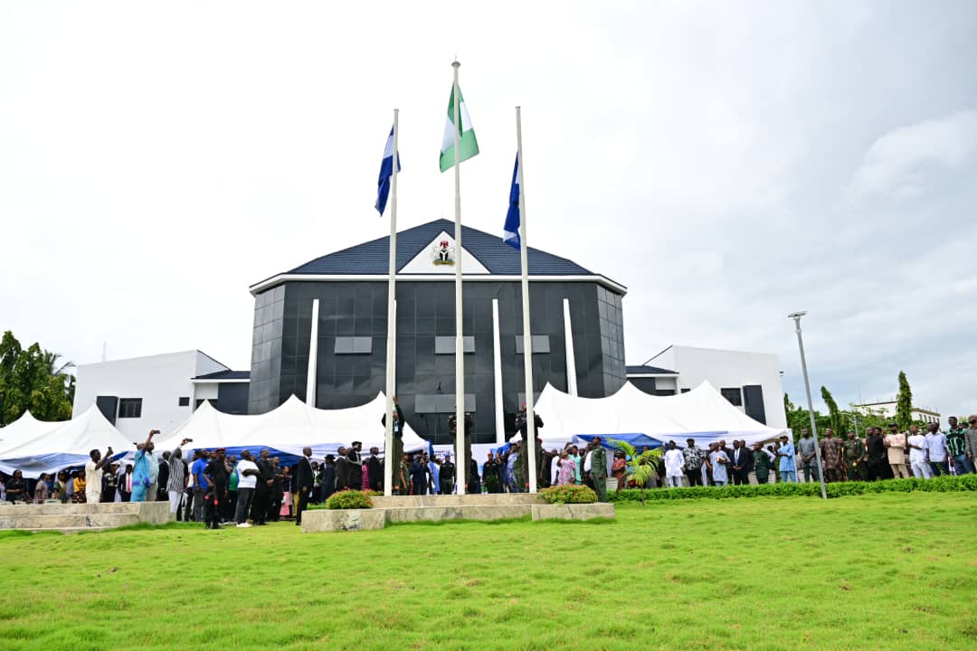 Otu launches remodelled Governor’s office two years after inauguration