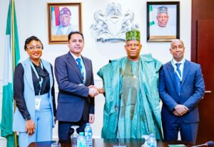 Vice President Kashim Shettima (m); Head of Islamic Development Bank Group Regional Hub, Abuja (IsDB RHA), Hammad Hundal (2nd from left); Country Economist, IsDB RHA, Obioma Asuzu (far left); and Advisor to the Head, IsDB RHA, Mohammad Salat (far right) during a courtesy visit to the Vice President at the Presidential Villa on Tuesday (13/05/2025)