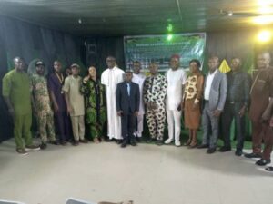 Dr. Igwe, MOUAU executives and awardees at the event