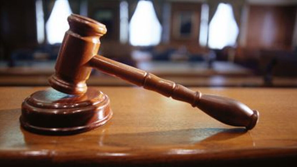 Gavel-2