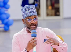 Hon. Ekundayo Alebiosu