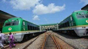 2017_9large_Speed_trains_for_launch_on_Abuja-Kaduna_route-640×360-1