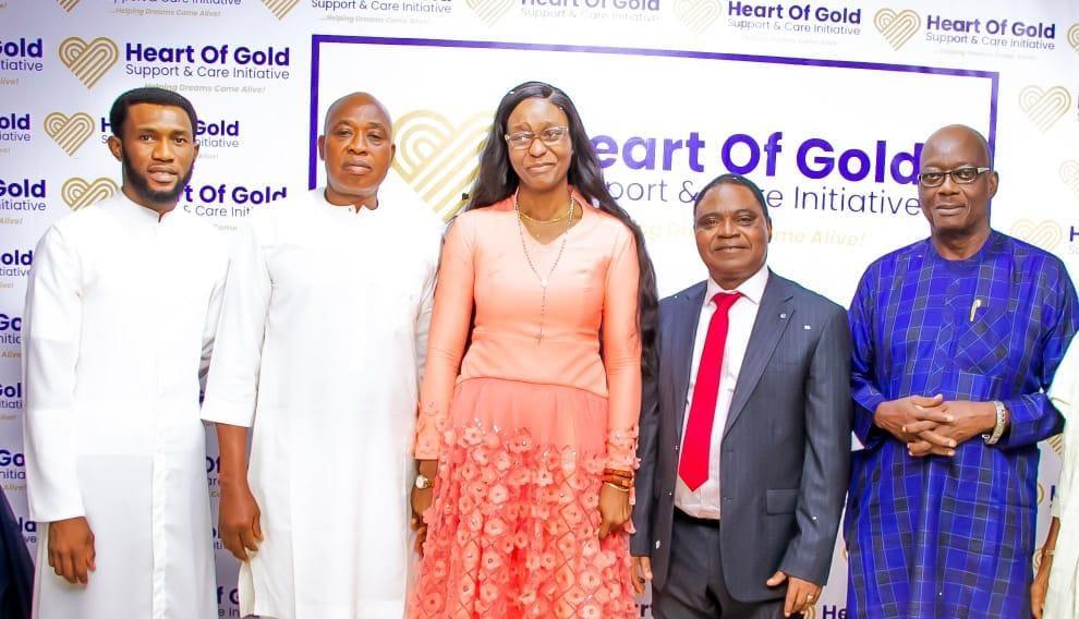 L-R: Rev. Father Ralph Onah of Catholic Church of Presentation, GRA Ikeja, Deputy Commissioner of Police Patrick Ejedawa, Chief Mrs Joy Ejedawe, Founder Heart Of Gold Support & Care Initiative,  Patrick Anegbe, MD, Intercontinental Distilleries Ltd and Sir Sunny Ehiagwina.