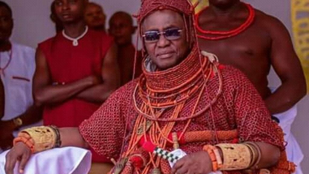 Oba-of-Benin-Ewuare-II-1280×720-1-1024×576