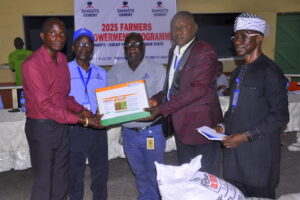 Dangote-Cement-Empowers-50-Farmers-in-Benue