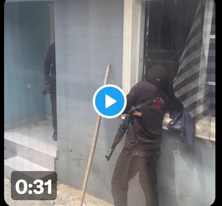 Ekiti housebreaking – Operation Flush Unit