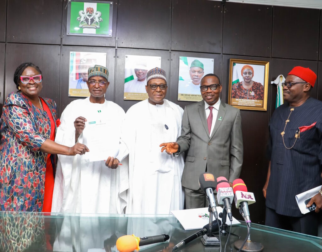 Nigeria to host 2026 global AMR conference