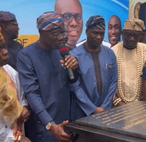Sanwo-Olu unveils new roads, vows no part of Lagos will be neglected