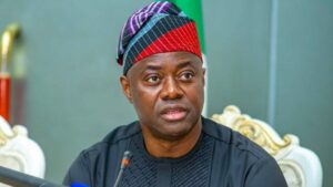 Seyi-Makinde-696×391