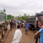 Motorists and travellers stranded on the Ijan- Ilumoba road in Ekiti State