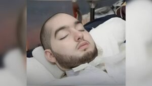 prince-al-waleed-is-known-as-saudi-arabias-sleeping-prince-22595791-16x9_0
