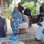 Bisi-Akande-visits-Buharis-family