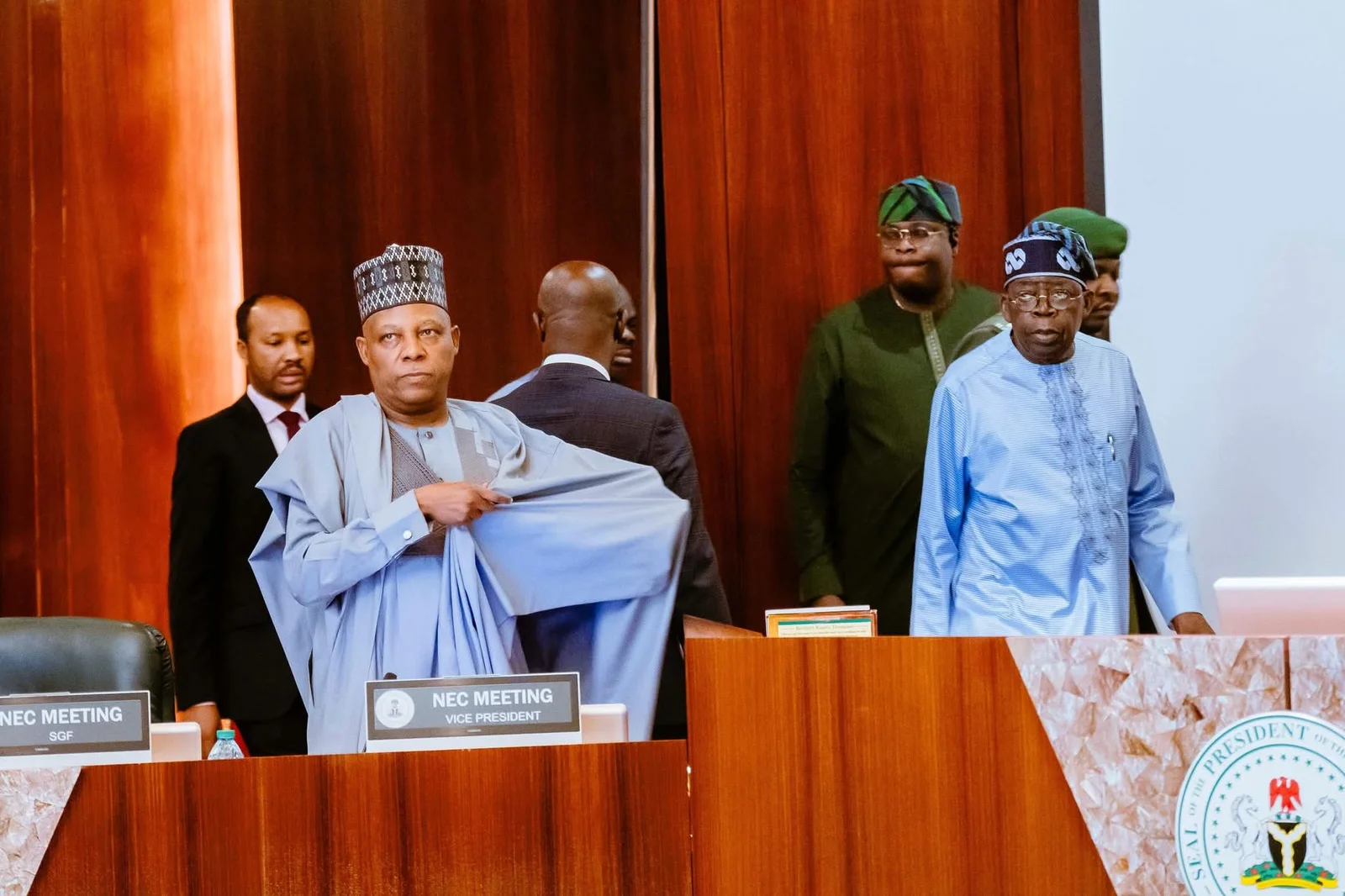 Vice President Kashim Shettima (L), President Bola Tinubu (R)