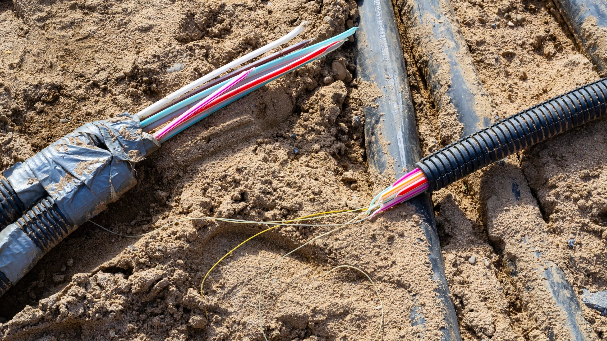 Fibre-cuts