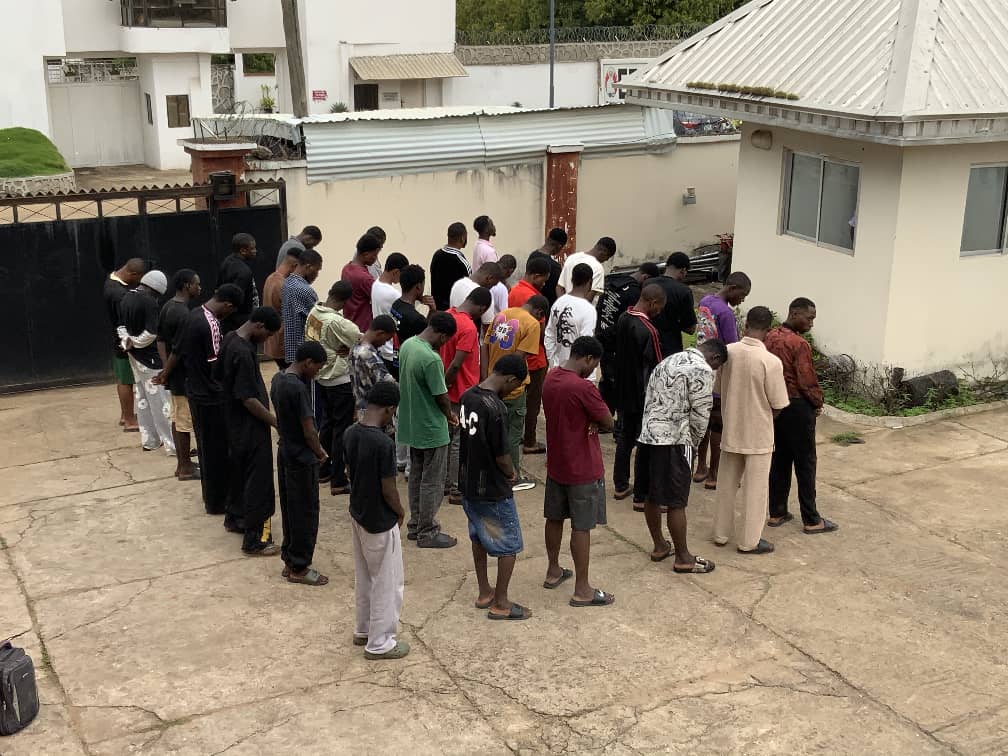 EFCC nabs 37 suspected internet fraudsters in Taraba
