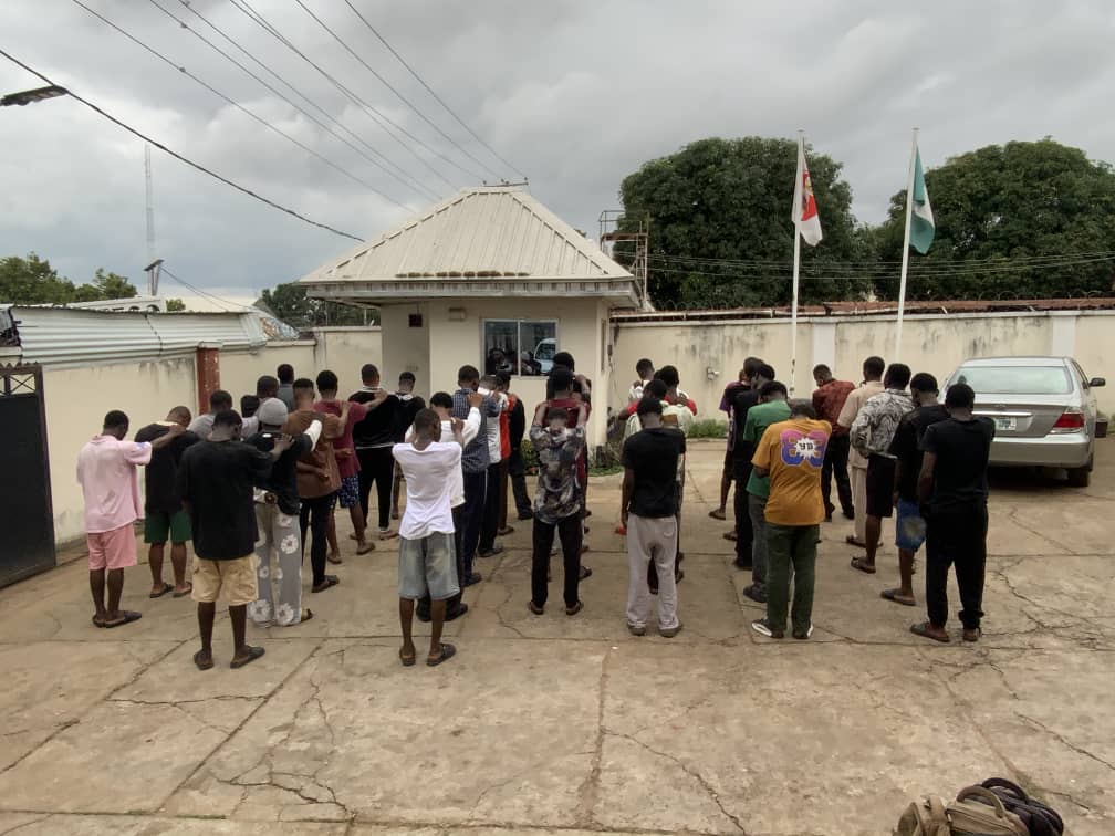 EFCC nabs 37 suspected internet fraudsters in Taraba